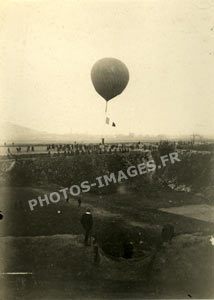 Préparation  à l'envol d'un ballon pendant la guerre 14-18