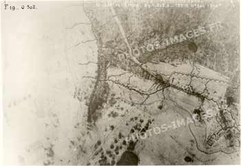 Photo aérienne du saillant de l'Echine et de la tranché de l'Enfer du Plateau de Loermont, Oise, guerre 1914-1918