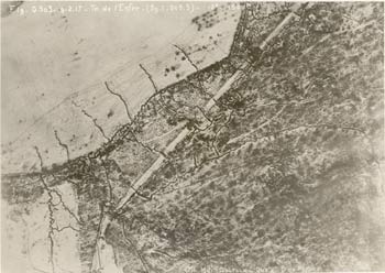 Photo aérienne de la tranché de l'Enfer du Plateau de Loermont, Oise, guerre 1914-1918
