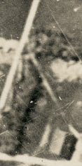 D&eacute;tail de la Photo a&eacute;rienne 1 de la destruction et l'effacement d'une propri&eacute;t&eacute; par les bombardements pendant la guerre de 1914-1918