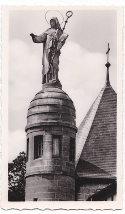 Sainte-Odile bénissant l'Alsace dans les années 30