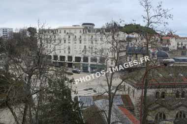 vue generale de Chatel-Guyon en photo actuelle