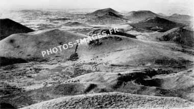 Paysage depuis le Puy de Dôme sur une photo ancienne de 1930