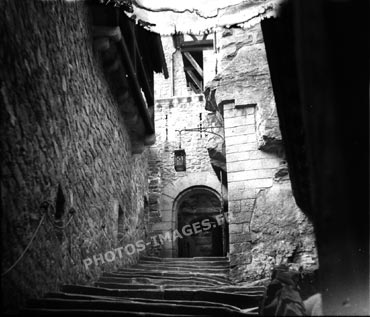 Escalier d'accès au Chateau Haut-koenigsbourg