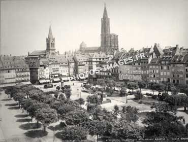 Photo ancienne de la place KLéber et la cathédrale à Strasbourg Strassburg en Alsace