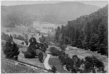 Ancienne photo de la vallée des Roches