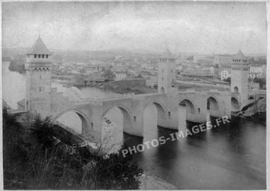 Ancienne photo du Pont Valentre de Cahors