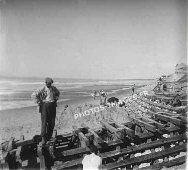 La construction de la digue à Soulac stereo 1928