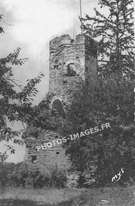 Ancienne photo de la Vieille Tour sur une carte postale de 1950