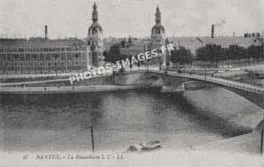 Nantes carte postale de la biscuiterie LU en photo ancienne de 1910