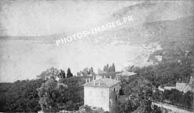 Photo ancienne de la baie de Menton en 1870