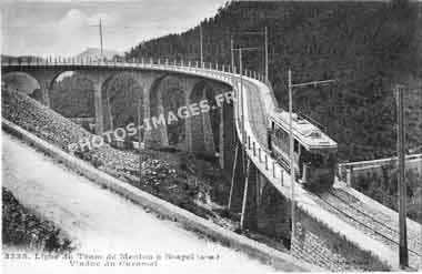 Photo ancienne du tram Menton-Sospel sur le viaduc Caramel en 1913