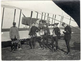 5 aviateurs devant un Voisin pendant la guerre 14-18,WW1