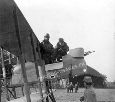 Pilote Libman et Galiment à bord de leur avion Voisin en 14-18, WW1