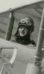Le pilote du Maurice Farman MF 1206 avant le départ, photo de 14-18