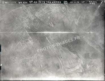 Photo aérienne prise à 6000 mètres d'altitude de Mézières pendant la guerre de 1914-1918, WW1