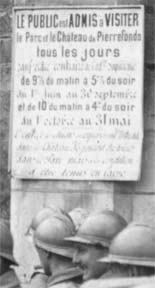 Les horaires et conditions de visite sur le panneau à l'entrée duchâteau de Pierrefonds photo en 14-18 WW1