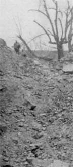 Agrandissement photo des ruines du fort de Ham dynamité à l'explosif pendant la guerre 1914-1918