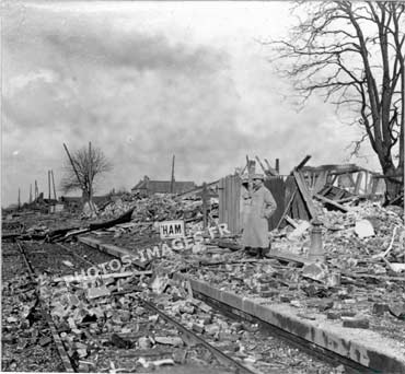 Photo de la gare de Ham complètement détruite à l'explosif pendant la guerre 14-18 WW1